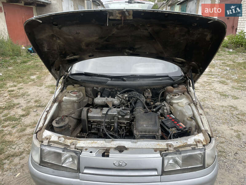 Универсал ВАЗ / Lada 2111 2004 в Житомире