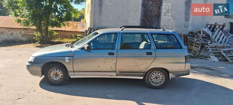 Универсал ВАЗ / Lada 2111 2005 в Шумске