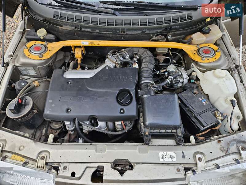 Універсал ВАЗ / Lada 2111 2002 в Шостці