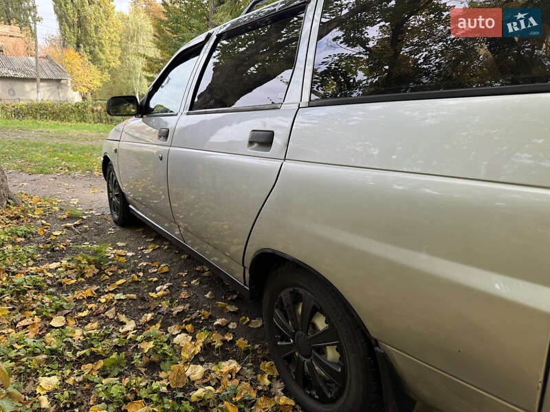 Универсал ВАЗ / Lada 2111 2005 в Хотине