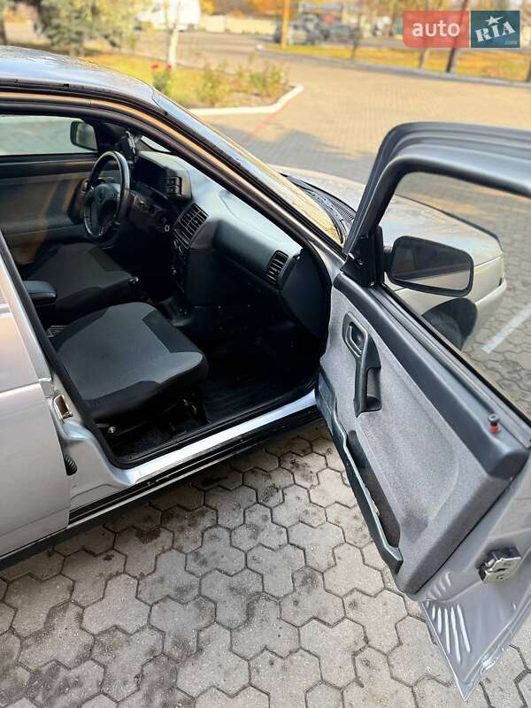 Универсал ВАЗ / Lada 2111 2008 в Павлограде фото 11 Универсал ВАЗ / Lada 2111 2008 в Павлограде