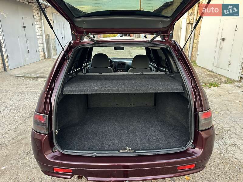 Универсал ВАЗ / Lada 2111 2008 в Николаеве фото 37 Универсал ВАЗ / Lada 2111 2008 в Николаеве