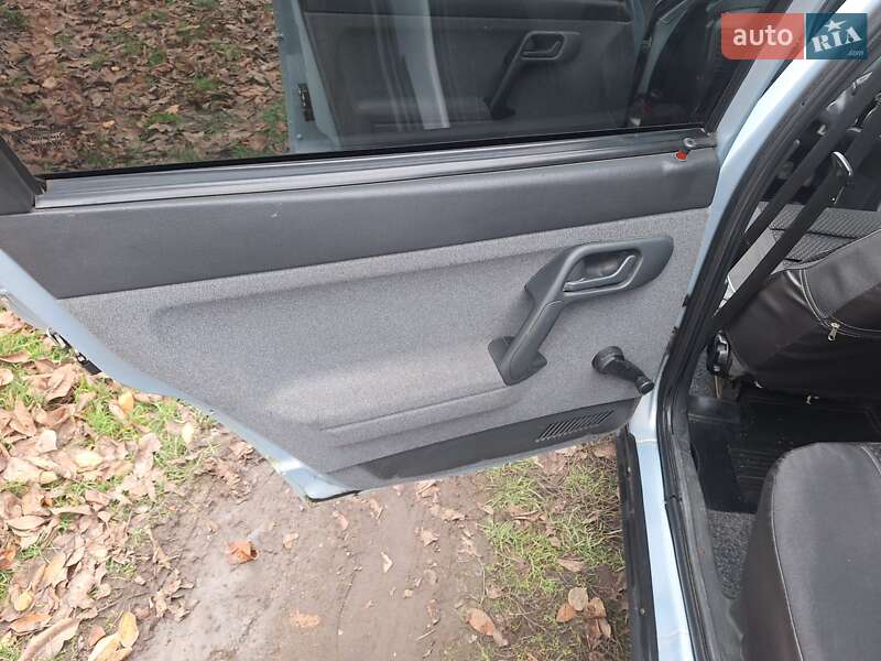 Универсал ВАЗ / Lada 2111 2007 в Тальном фото 10 Универсал ВАЗ / Lada 2111 2007 в Тальном