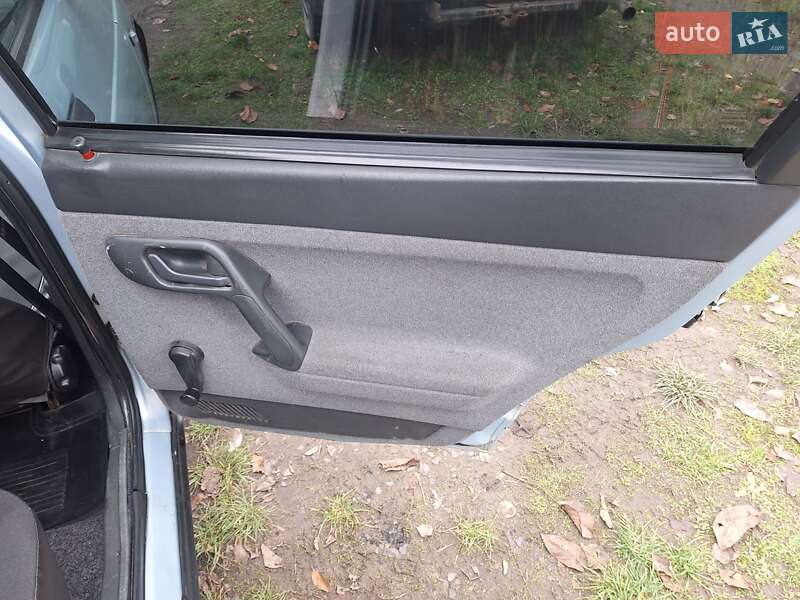 Универсал ВАЗ / Lada 2111 2007 в Тальном фото 11 Универсал ВАЗ / Lada 2111 2007 в Тальном