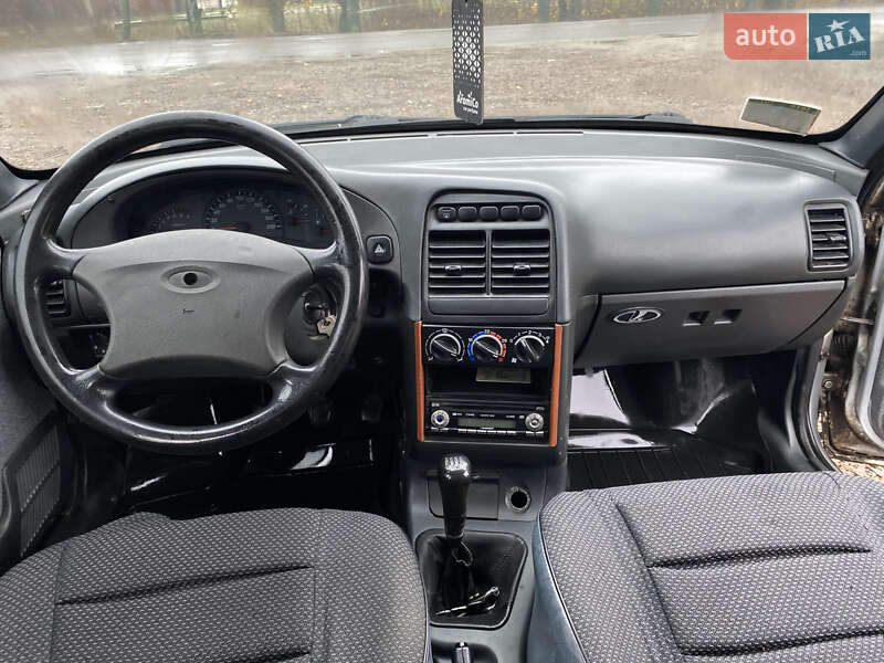 Універсал ВАЗ / Lada 2111 2009 в Первомайську