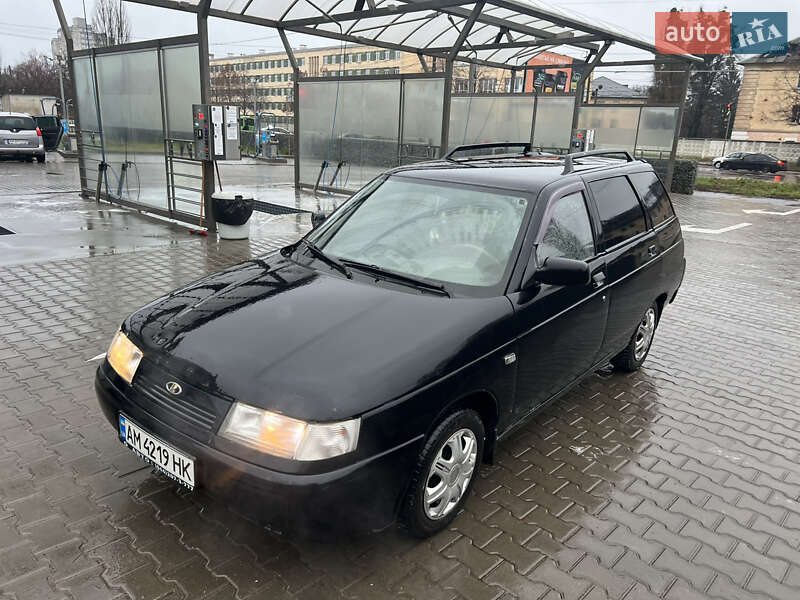 Универсал ВАЗ / Lada 2111 2008 в Житомире