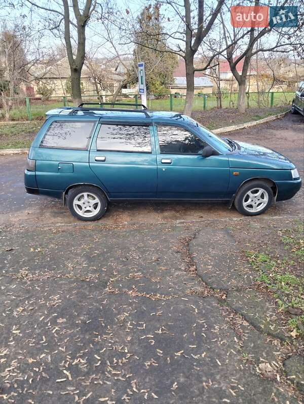 Універсал ВАЗ / Lada 2111 2001 в Миколаєві