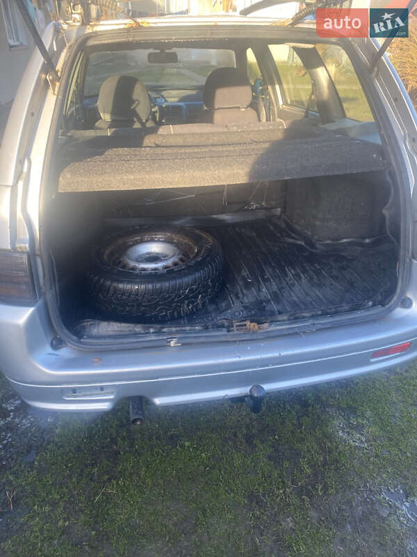 Універсал ВАЗ / Lada 2111 2006 в Львові