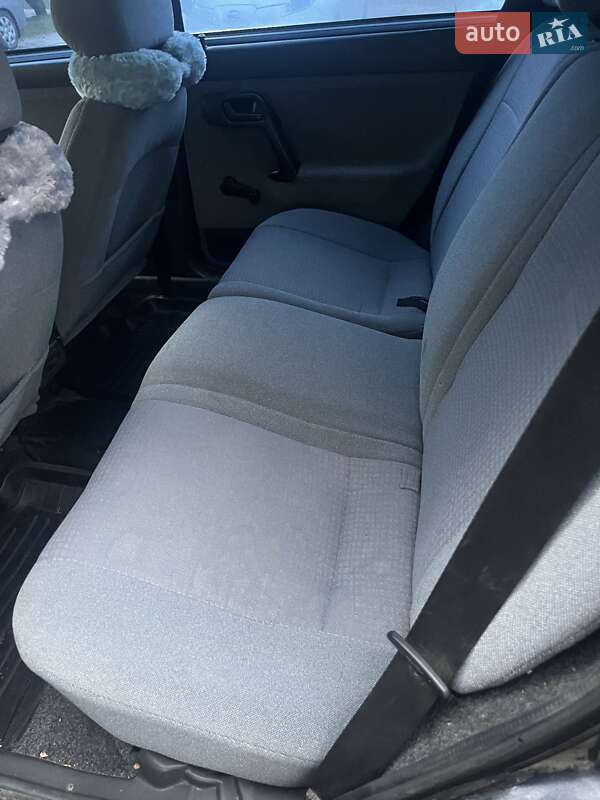 Универсал ВАЗ / Lada 2111 2007 в Черкассах фото 12 Универсал ВАЗ / Lada 2111 2007 в Черкассах