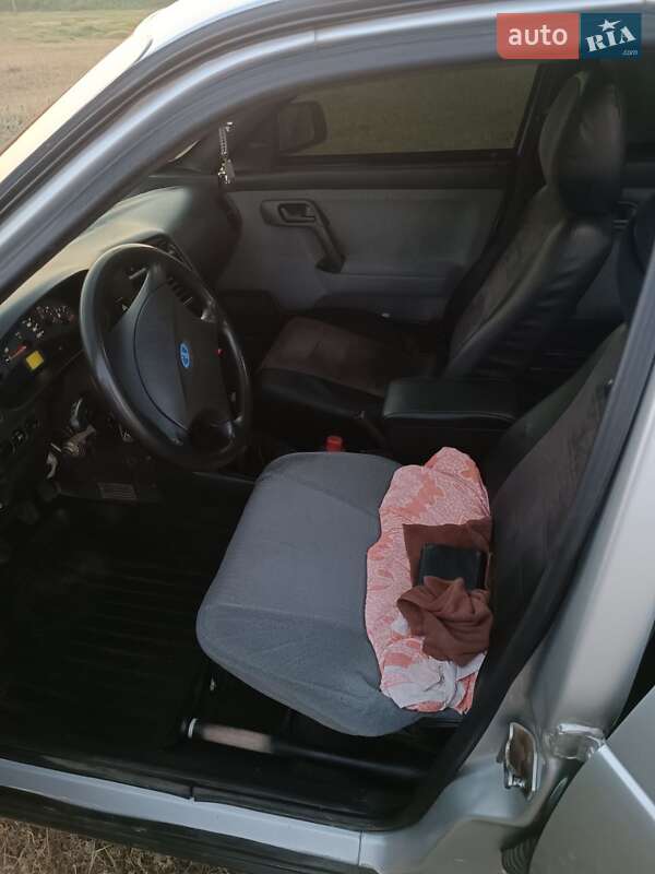 Универсал ВАЗ / Lada 2111 2008 в Сарате фото 7 Универсал ВАЗ / Lada 2111 2008 в Сарате