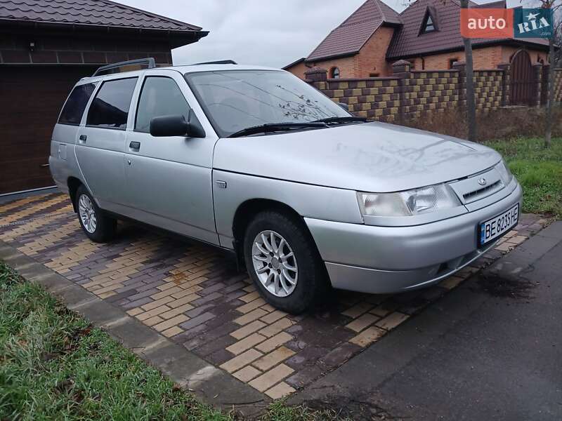 ВАЗ / Lada 2111 2004