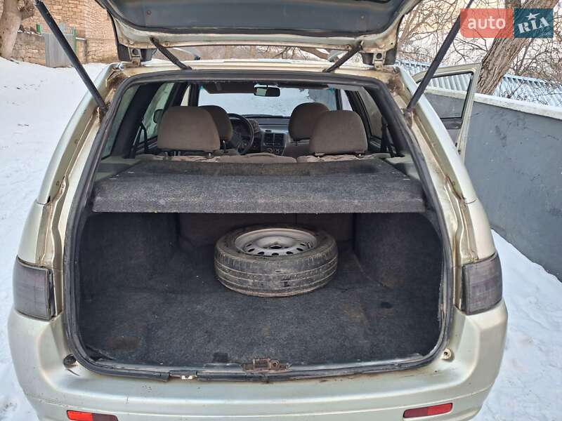 Универсал ВАЗ / Lada 2111 2006 в Каменец-Подольском