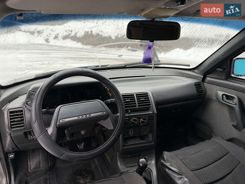 Универсал ВАЗ / Lada 2111 2005 в Золотоноше