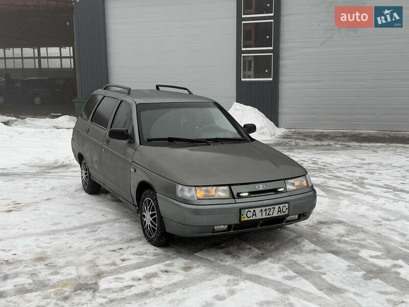 ВАЗ / Lada 2111 2005