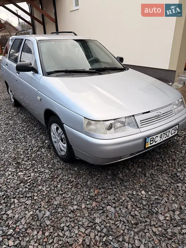 ВАЗ / Lada 2111 2010