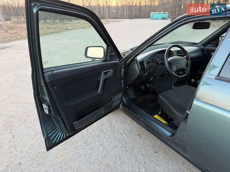 Универсал ВАЗ / Lada 2111 2011 в Первомайске