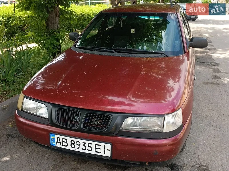 ВАЗ / Lada 2111 2001