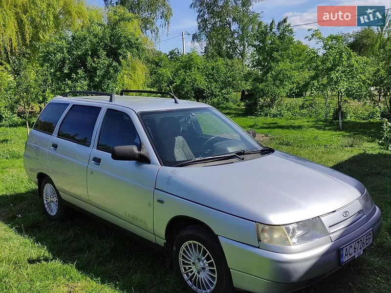 ВАЗ / Lada 2111