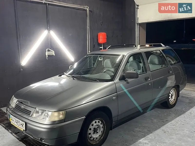 ВАЗ / Lada 2111