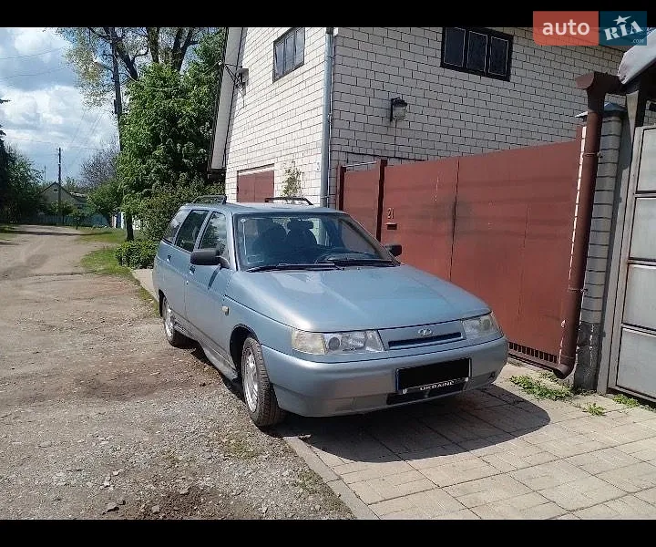 ВАЗ / Lada 2111 2002