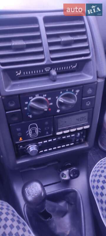 Хетчбек ВАЗ / Lada 2112 2002 в Тростянці