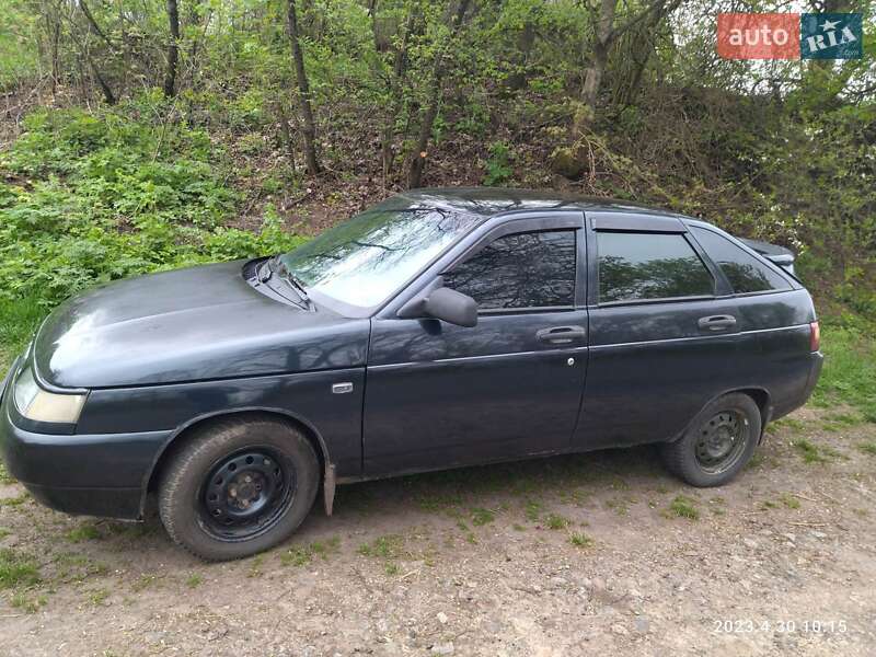 Хэтчбек ВАЗ / Lada 2112 2004 в Сумах