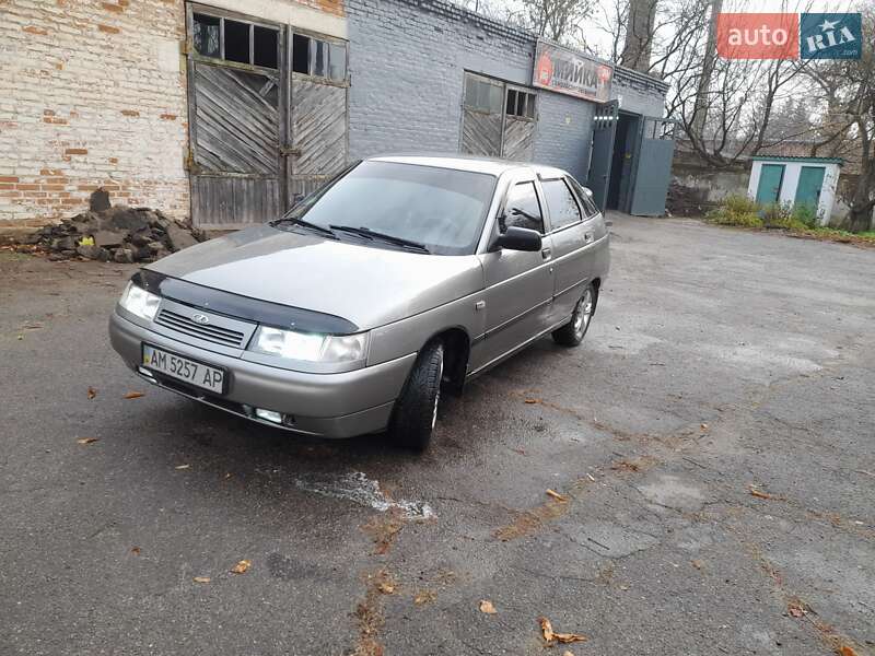 Хетчбек ВАЗ / Lada 2112 2008 в Радомишлі