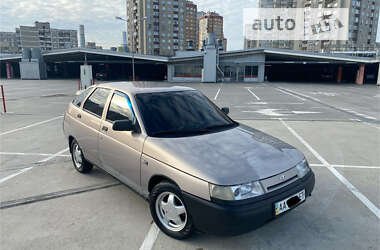 Хэтчбек ВАЗ / Lada 2112 2007 в Киеве