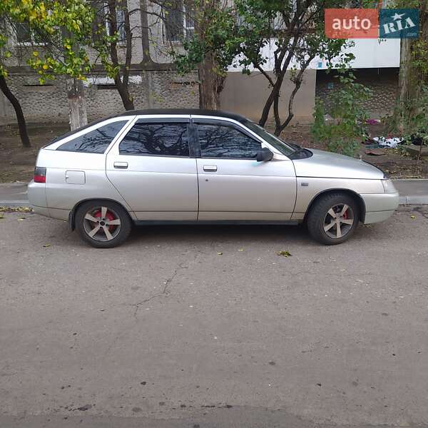 Хэтчбек ВАЗ / Lada 2112 2006 в Николаеве