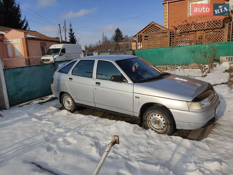 Хэтчбек ВАЗ / Lada 2112 2006 в Хмельнике