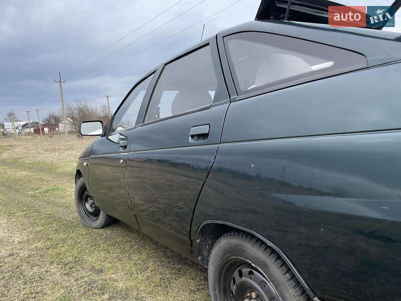Хетчбек ВАЗ / Lada 2112 2002 в Черкасах фото 18 Хетчбек ВАЗ / Lada 2112 2002 в Черкасах