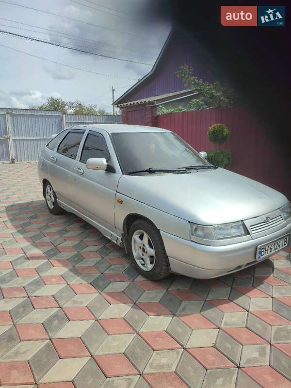 Хэтчбек ВАЗ / Lada 2112 2005 в Саврани