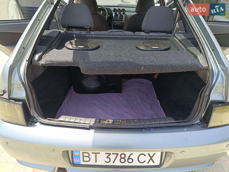 Хетчбек ВАЗ / Lada 2112 2006 в Херсоні