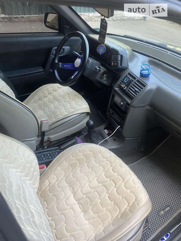 ВАЗ / Lada 2112 2005