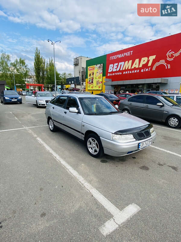 Хэтчбек ВАЗ / Lada 2112 2004 в Нежине