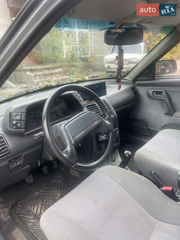 Хетчбек ВАЗ / Lada 2112 2007 в Чернігові фото 8 Хетчбек ВАЗ / Lada 2112 2007 в Чернігові