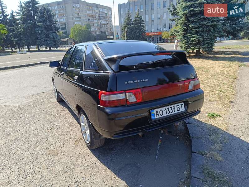 Хэтчбек ВАЗ / Lada 2112 2008 в Ужгороде