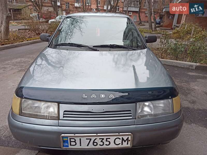Хэтчбек ВАЗ 2112 2005 в 