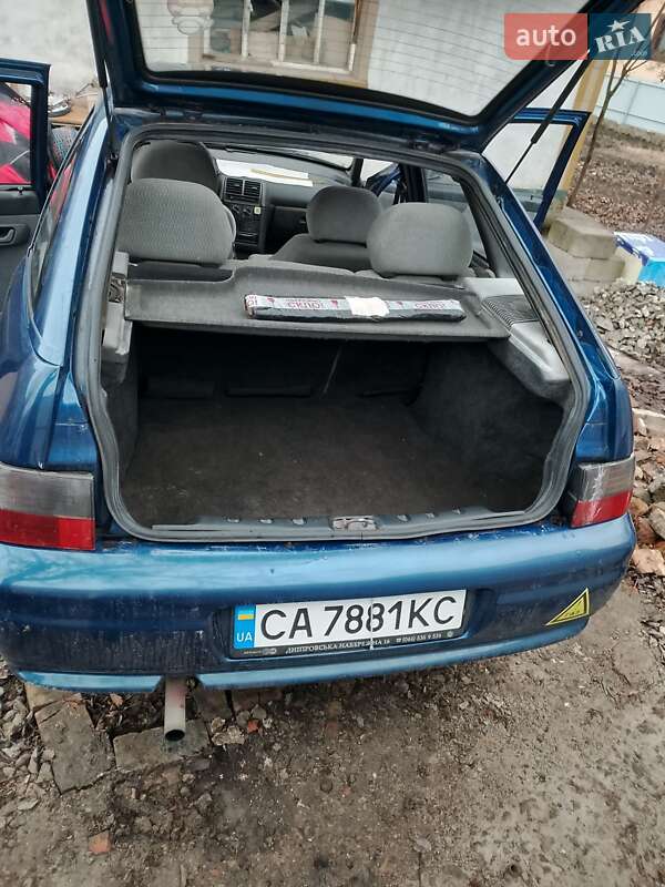 Хэтчбек ВАЗ / Lada 2112 2001 в Умани