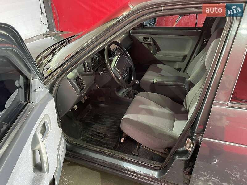 Хэтчбек ВАЗ / Lada 2112 2008 в Сумах