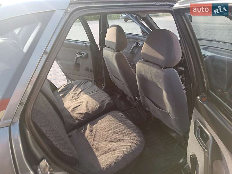 Хэтчбек ВАЗ / Lada 2112 2006 в Гайсине