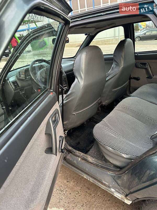Хэтчбек ВАЗ / Lada 2112 2007 в Чернигове