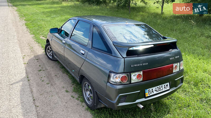 Хэтчбек ВАЗ / Lada 2112 2006 в Долинской