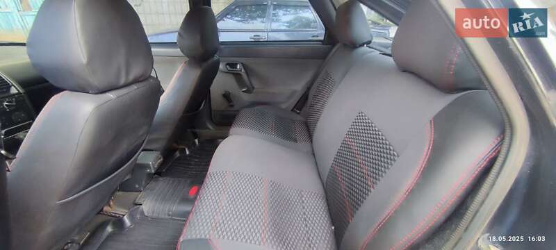 Хетчбек ВАЗ / Lada 2112 2007 в Києві