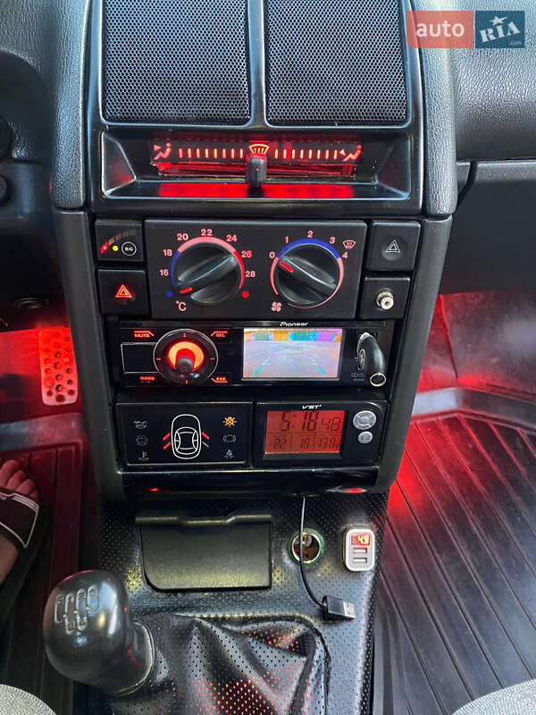 Хэтчбек ВАЗ / Lada 2112 2007 в Белой Церкви