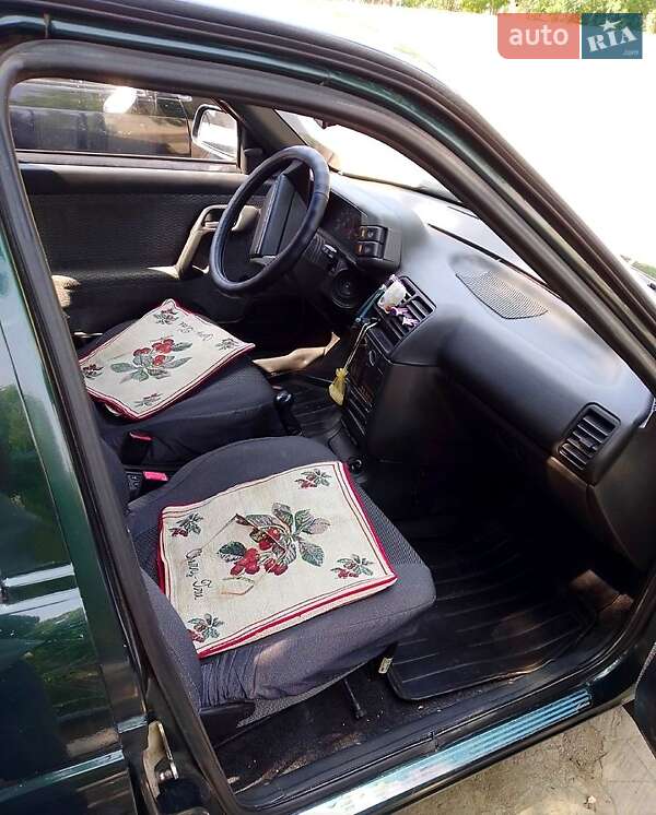 ВАЗ / Lada 2112 2001