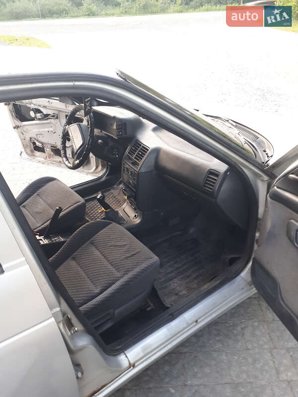 Хетчбек ВАЗ / Lada 2112 2006 в Львові