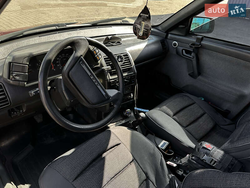 Хэтчбек ВАЗ / Lada 2112 2007 в Доброполье