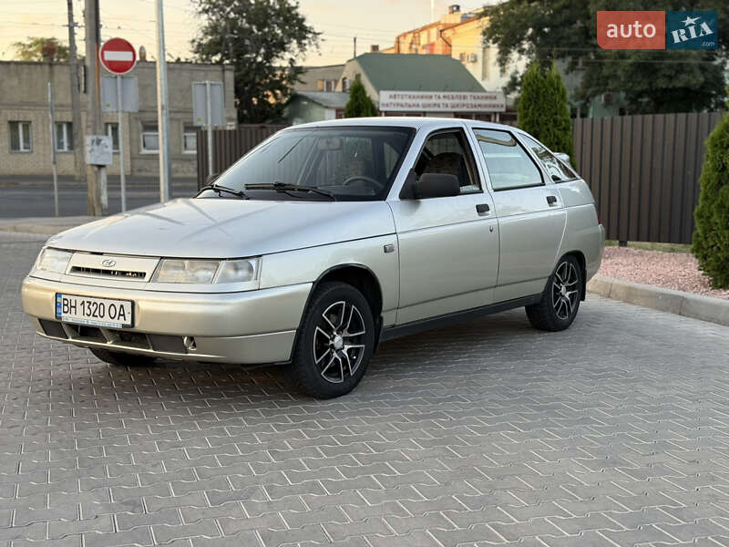 ВАЗ / Lada 2112 2006