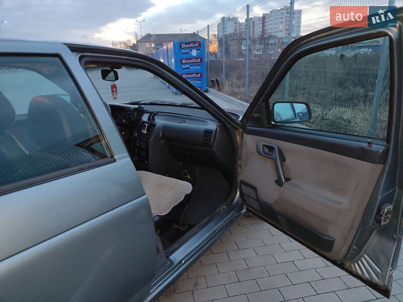 Хэтчбек ВАЗ / Lada 2112 2007 в Виннице